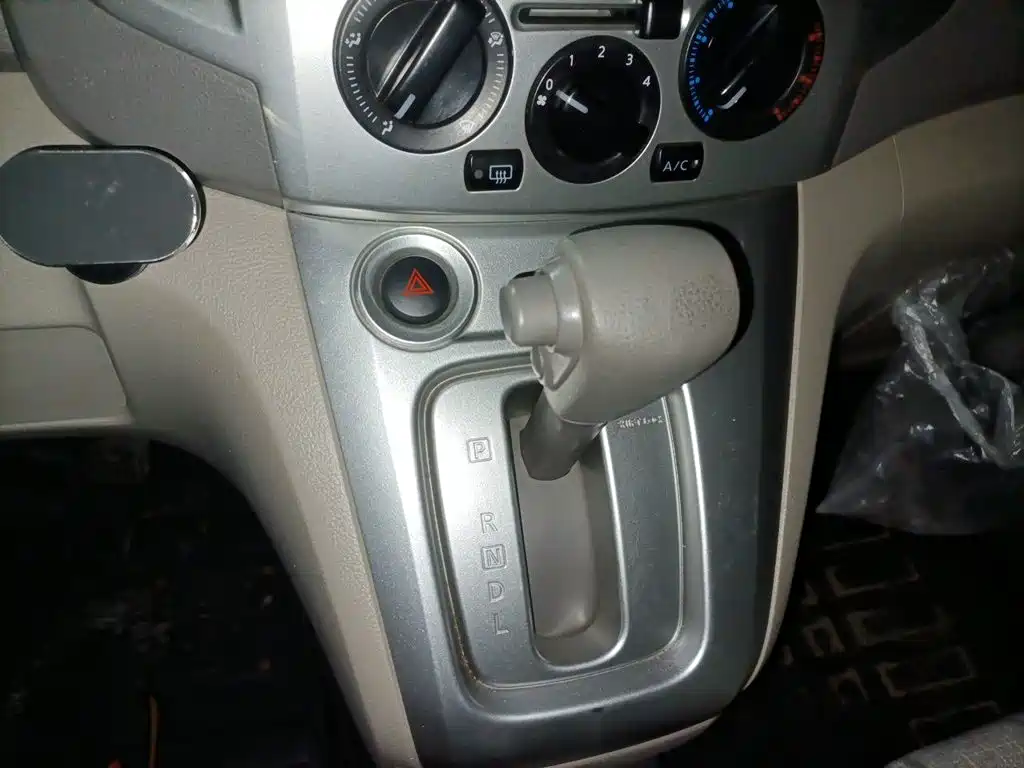 Nissan NV200 2018 1.6L CVT Luxury
