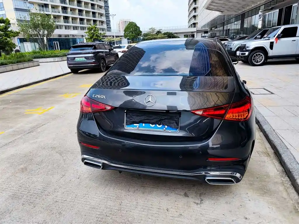 Mercedes-Benz C-Class — миниатюра 4
