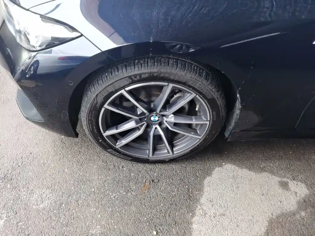 BMW 3 Series — миниатюра 23