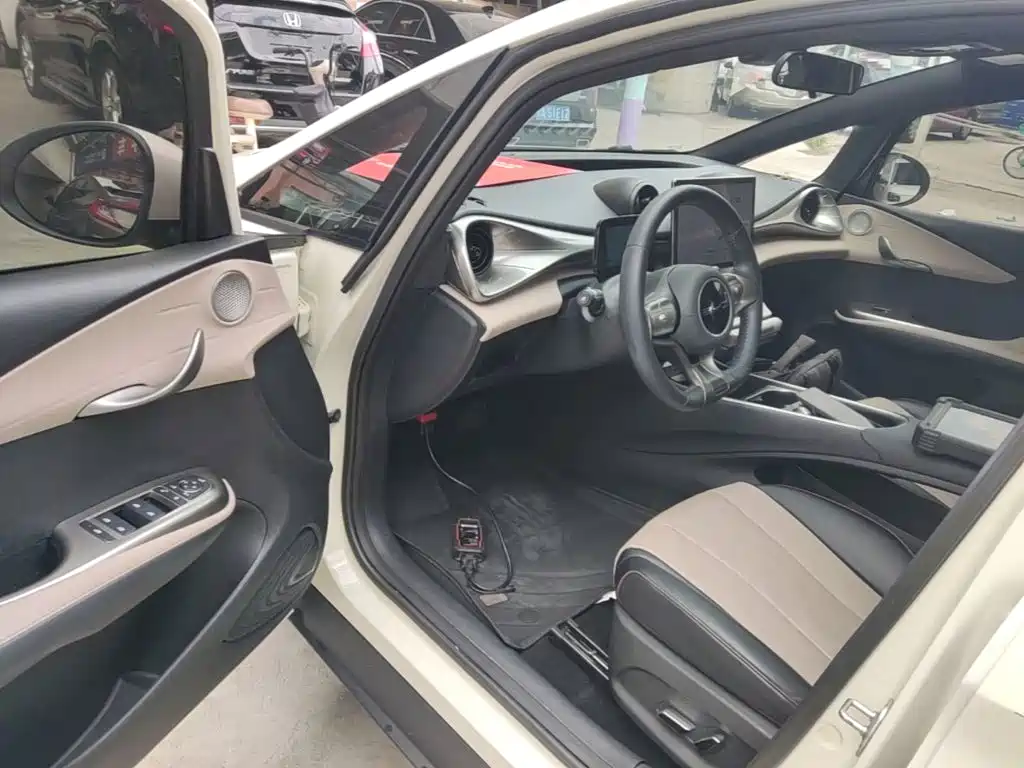 BYD Dolphin — миниатюра 16