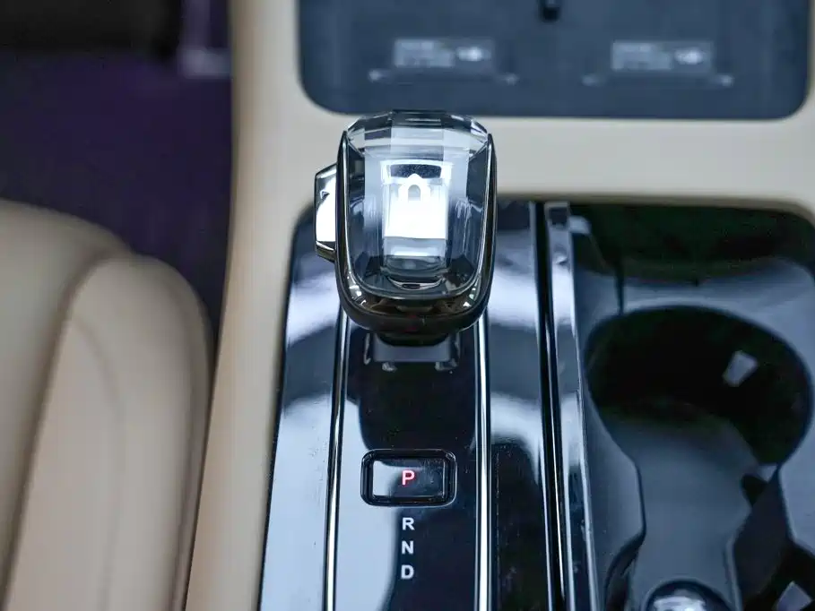 AITO AITO M7 — миниатюра 11