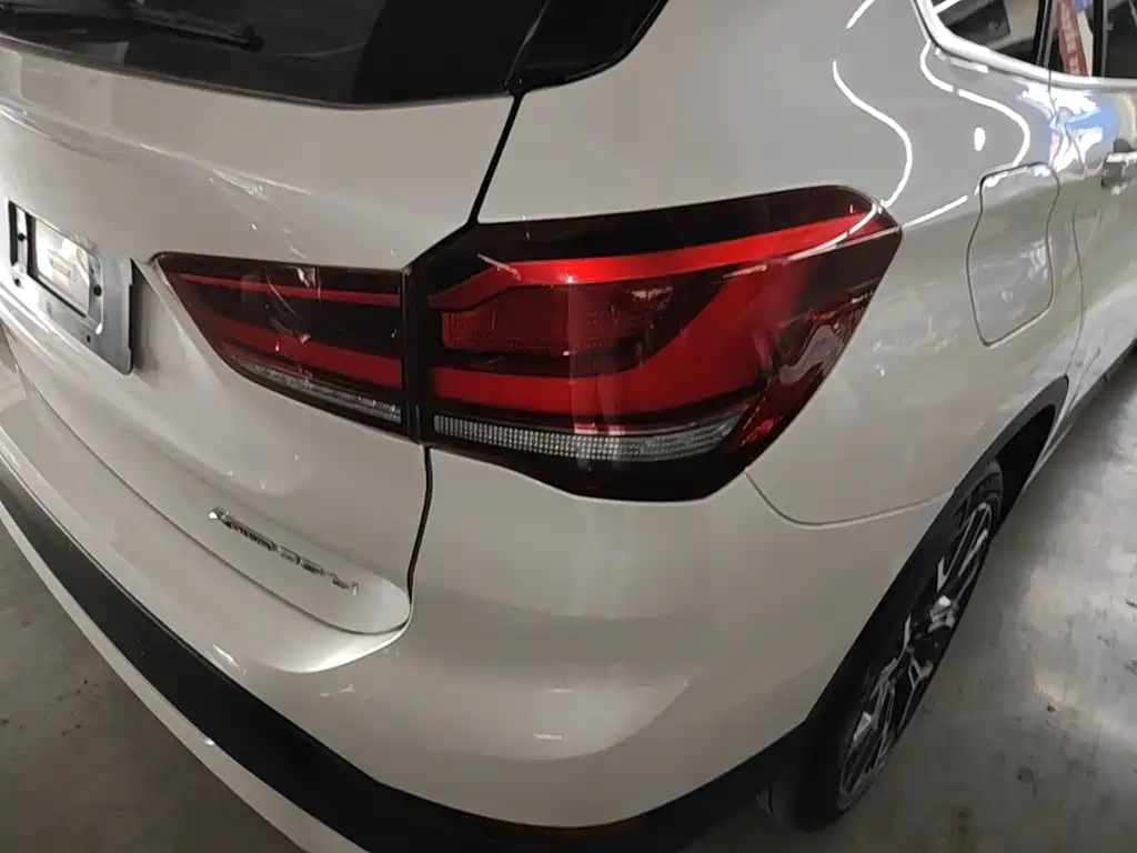 BMW X1 — миниатюра 8