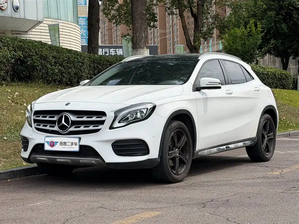 Mercedes-Benz GLA 2019