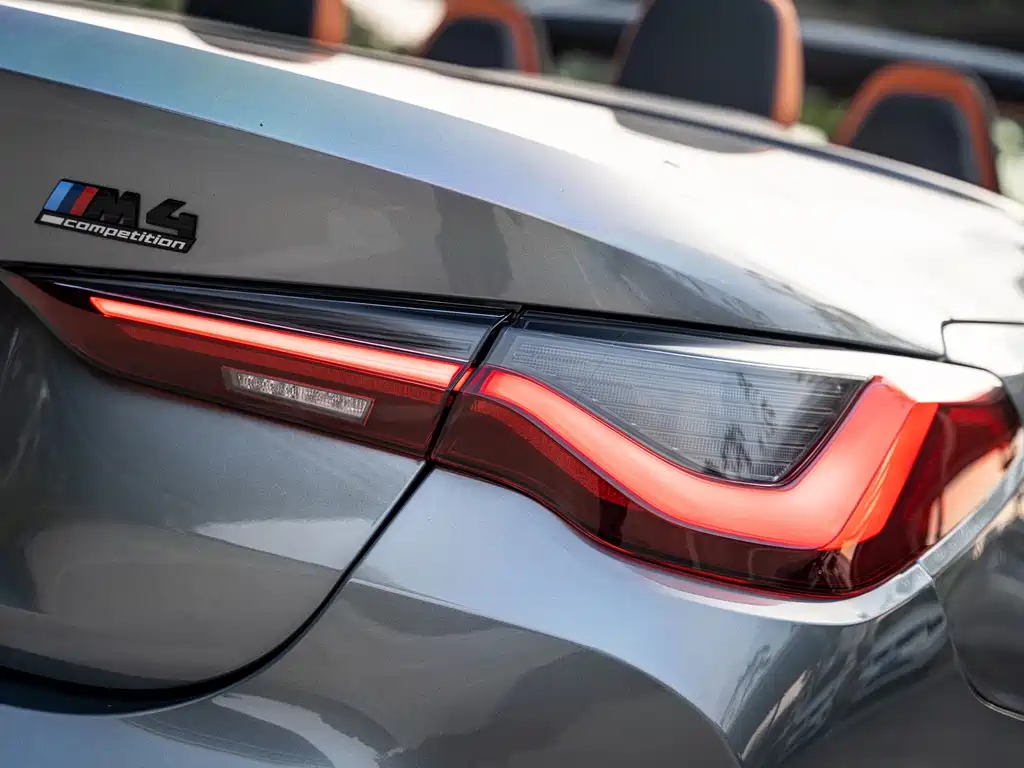 BMW M4 — миниатюра 8