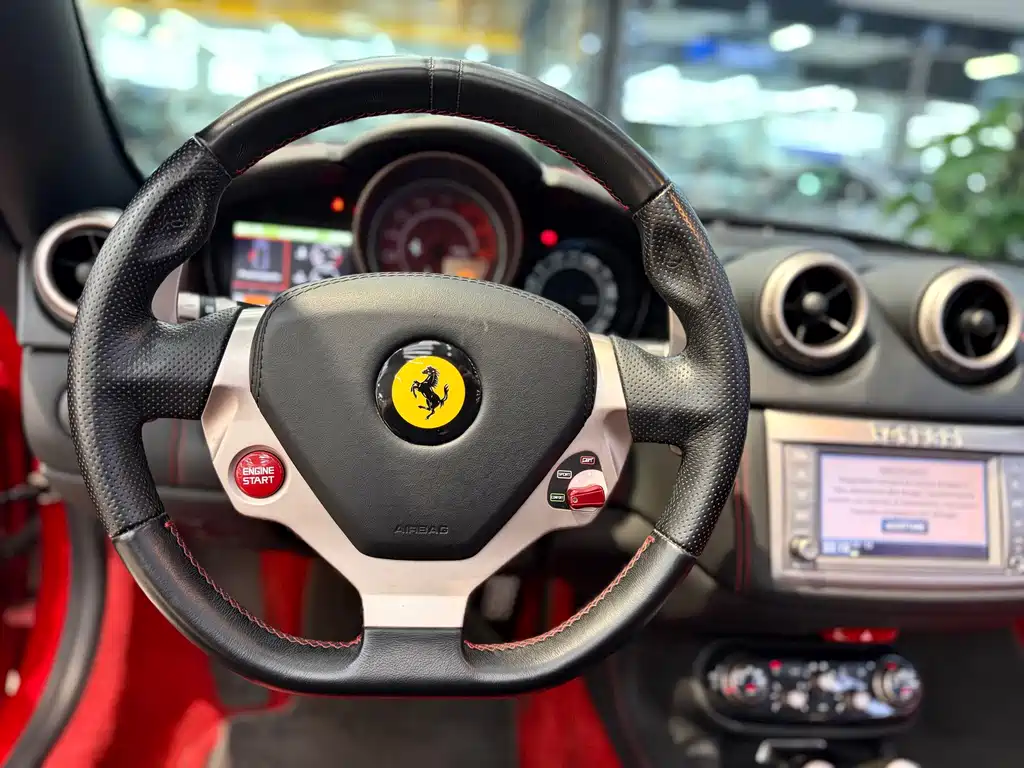 Ferrari California T — миниатюра 5