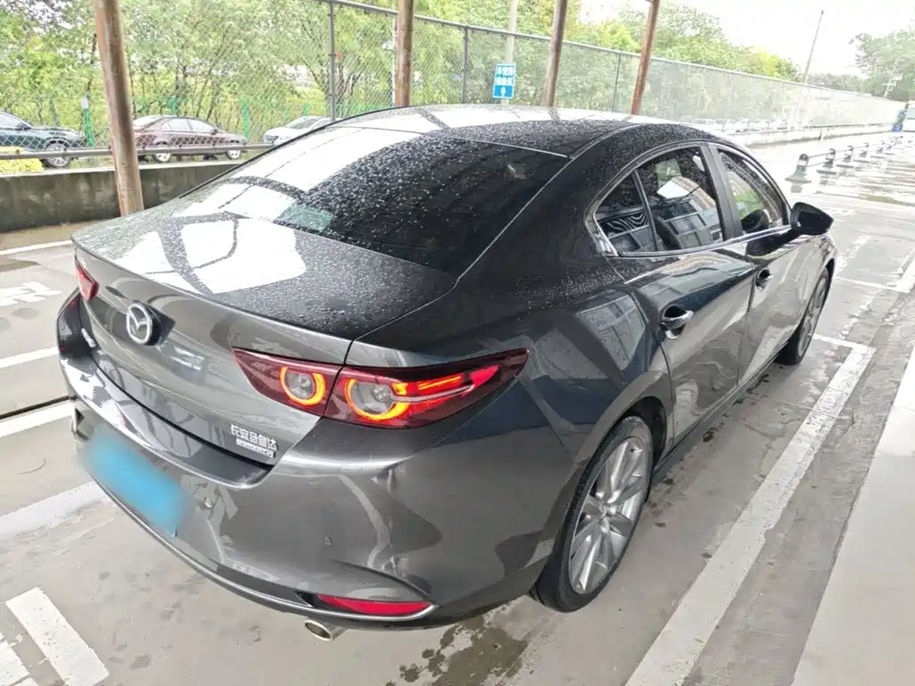 Mazda 3 Axela — миниатюра 7