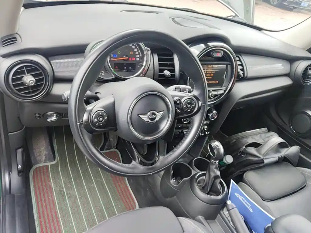 MINI Mini — миниатюра 11
