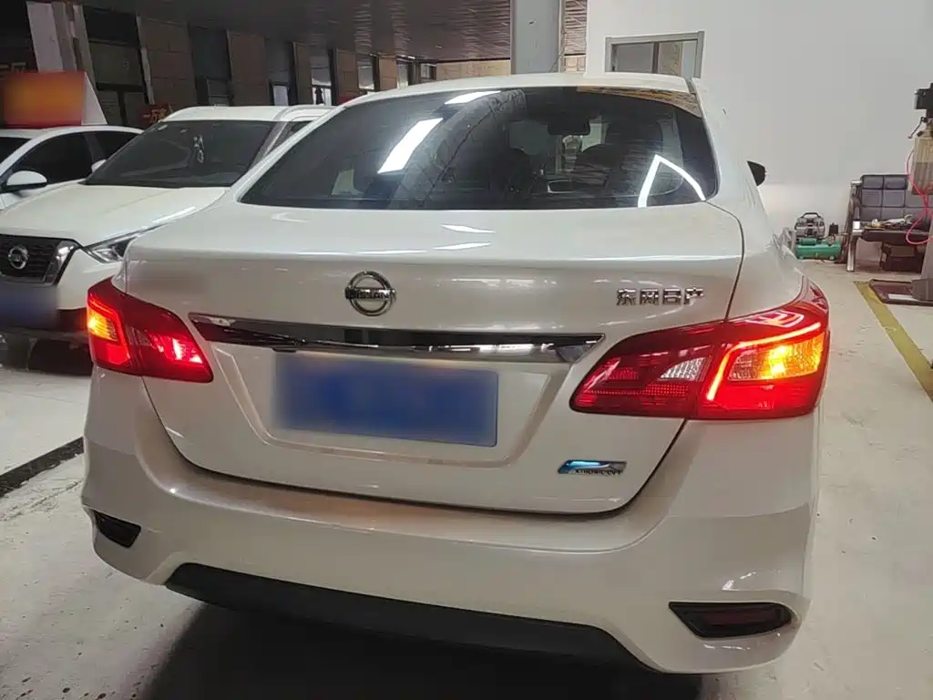 Nissan Sylphy — миниатюра 6