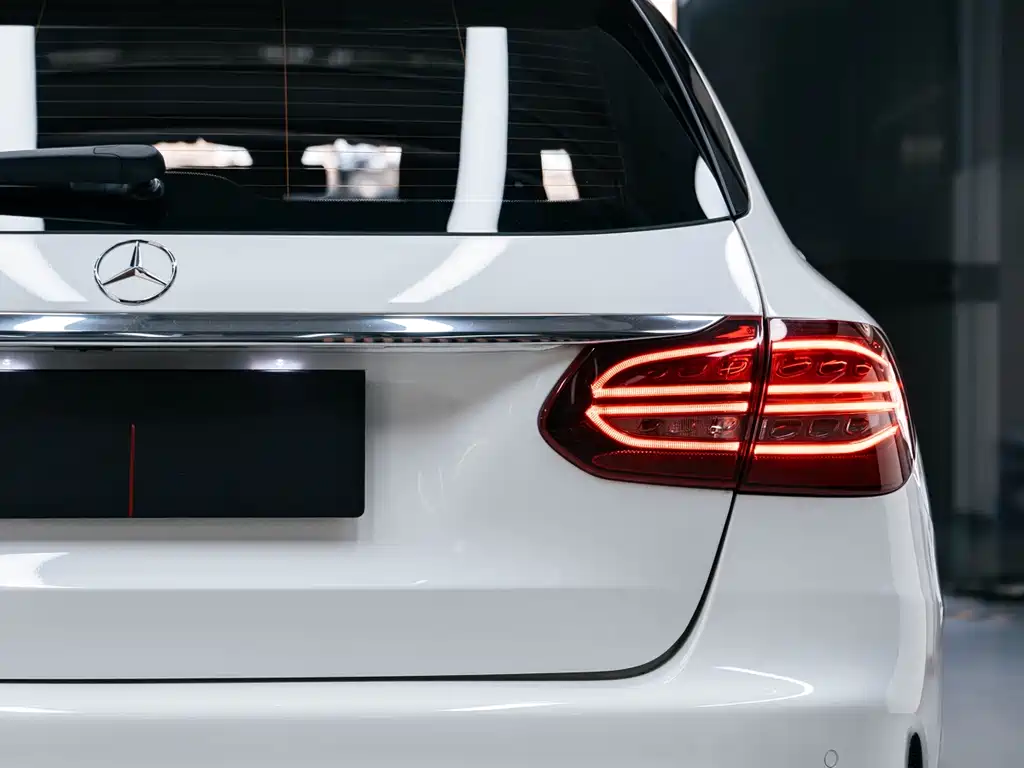 Mercedes-Benz C-Class (Import) — миниатюра 6