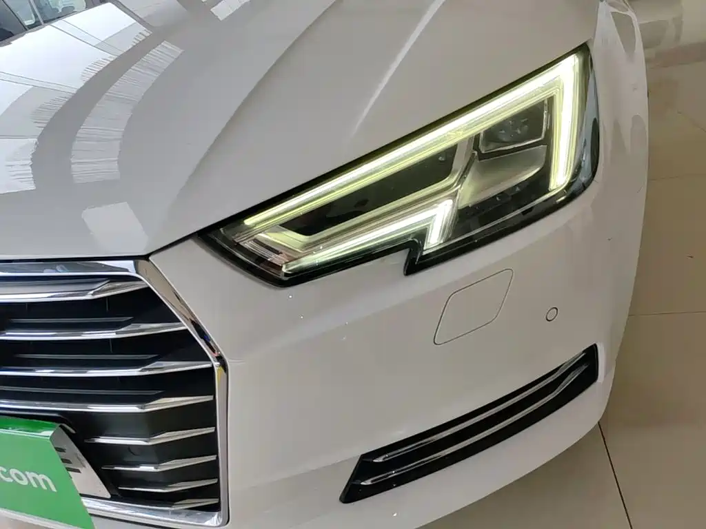 Audi A4L — миниатюра 24