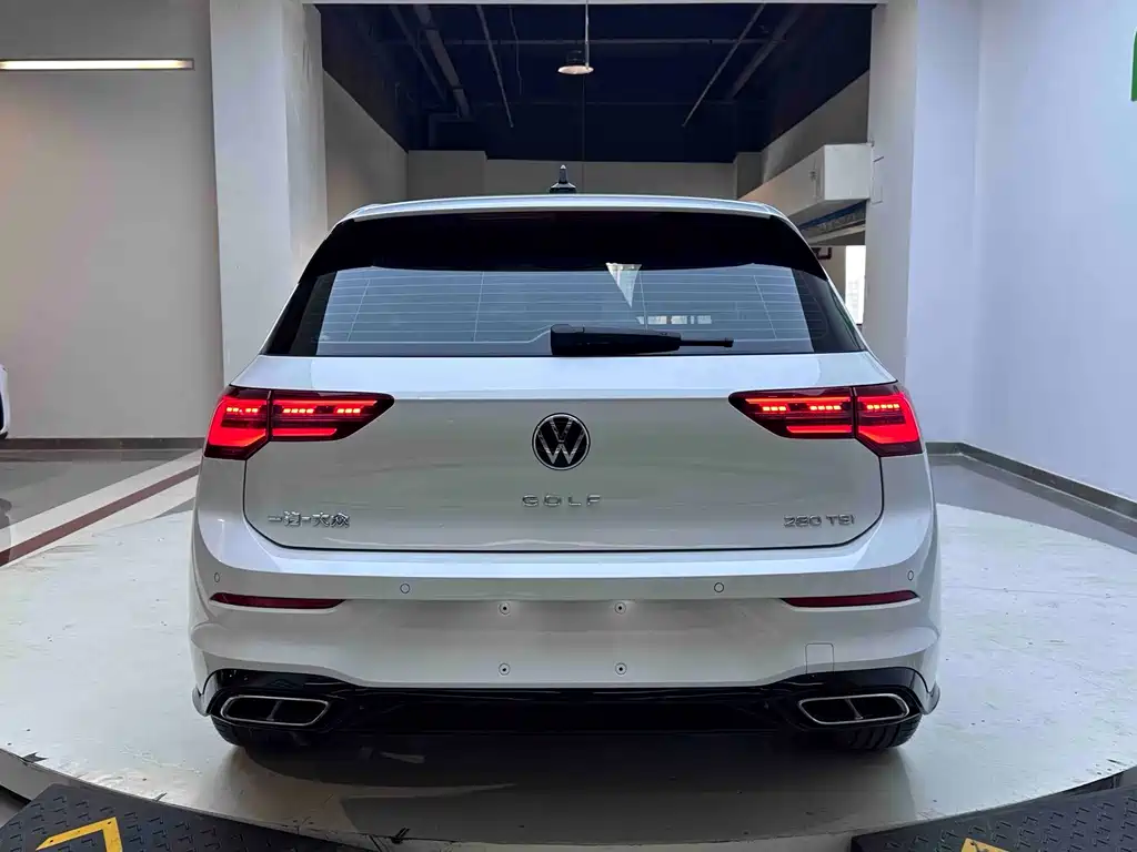 Volkswagen Golf — миниатюра 5