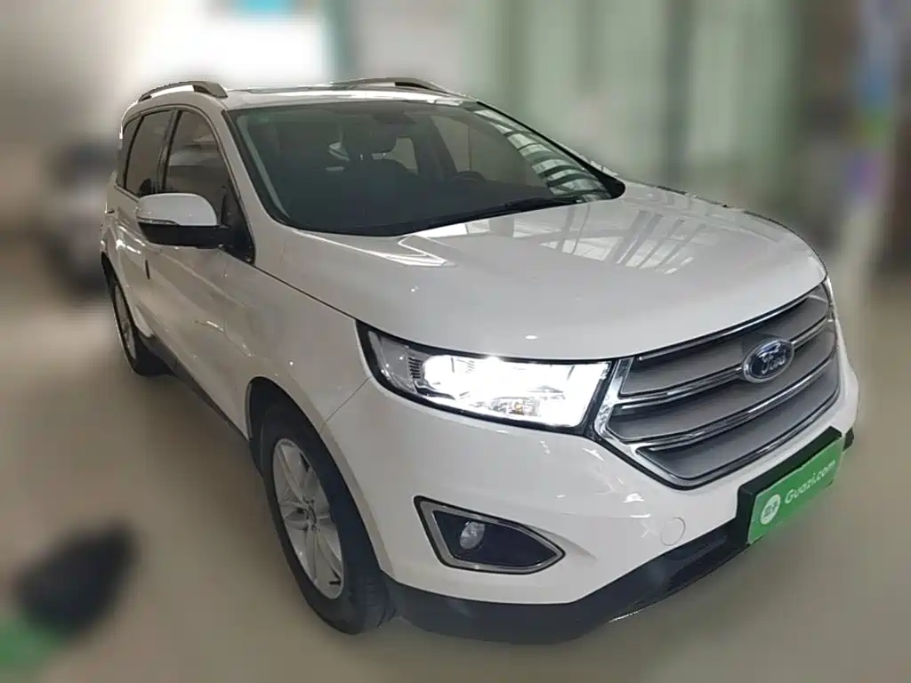 Ford Edge — миниатюра 6
