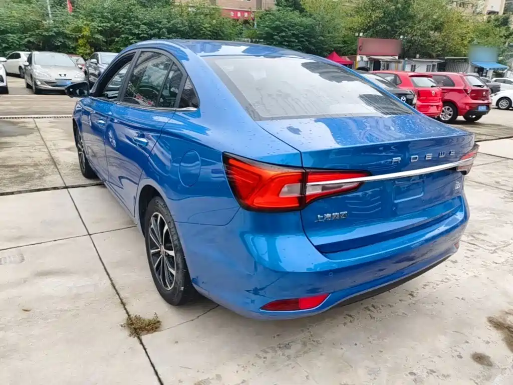 Roewe i5 — миниатюра 5