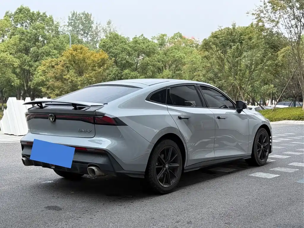 Changan UNI-V — миниатюра 7