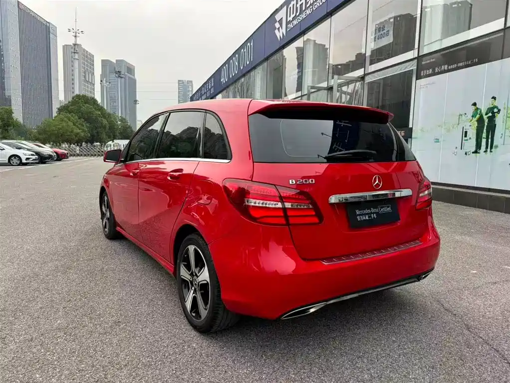 Mercedes-Benz B-Class — миниатюра 7