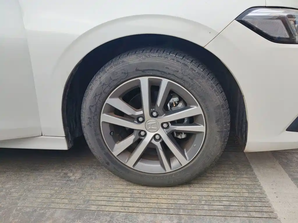 Honda Civic — миниатюра 10