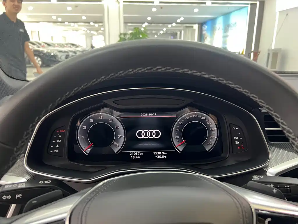 Audi A6L — миниатюра 11