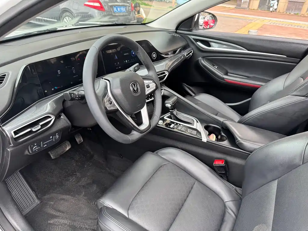 Changan Eado — миниатюра 7