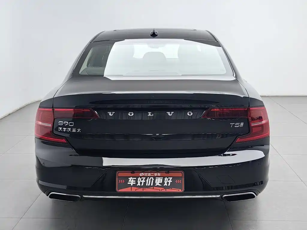 Volvo S90 — миниатюра 4