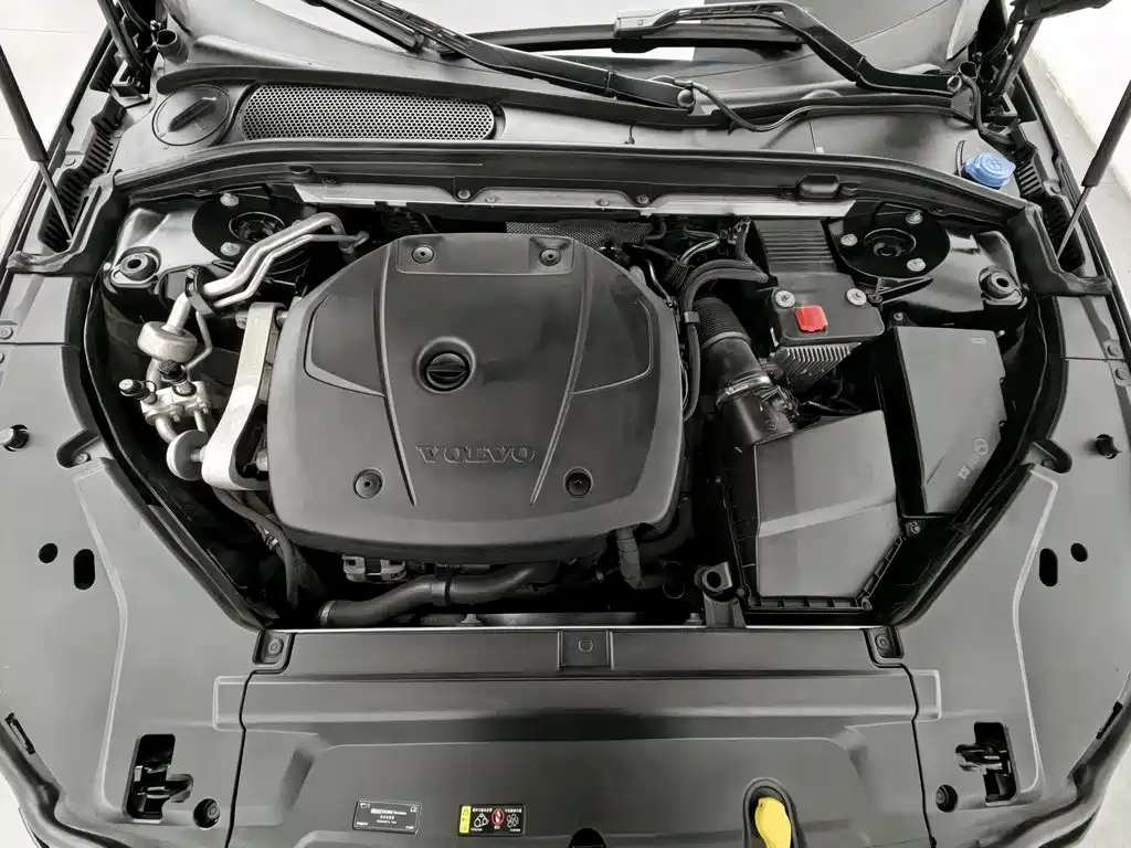 Volvo S90 — миниатюра 6