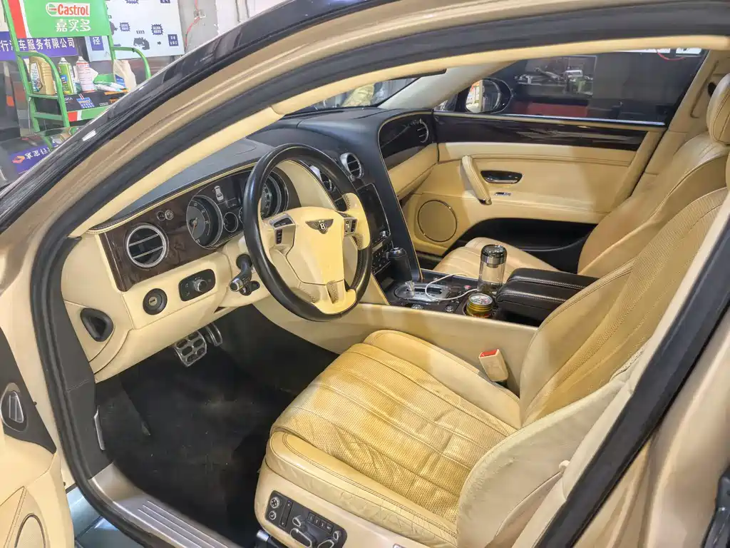 Bentley Flying Spur 2014 4.0T V8 Luxury