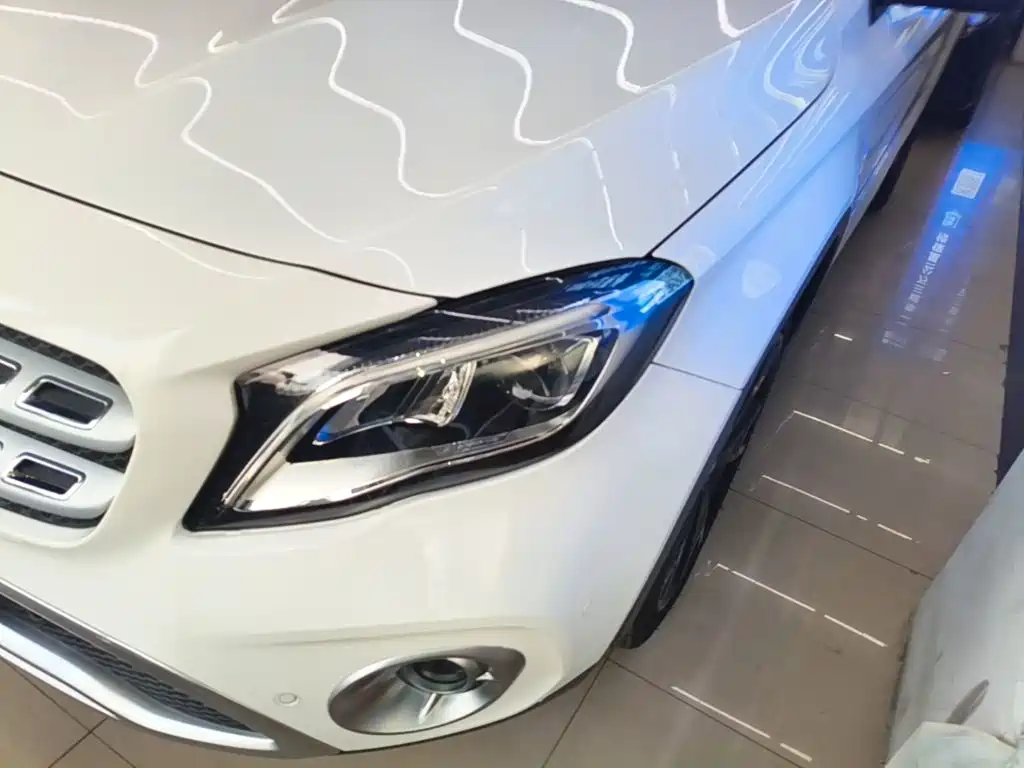 Mercedes-Benz GLA — миниатюра 24