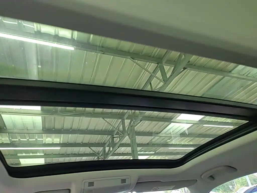 Volkswagen T-Roc — миниатюра 18