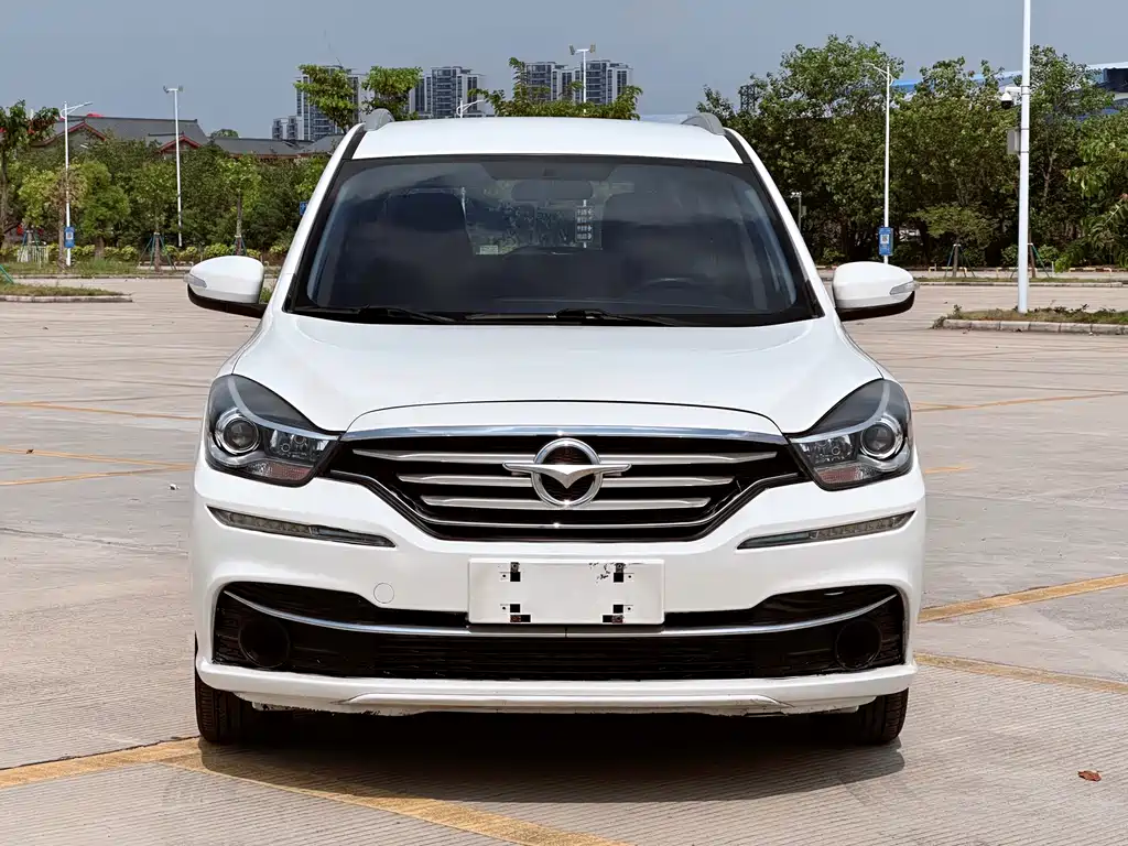Haima Familia MPV — миниатюра 2