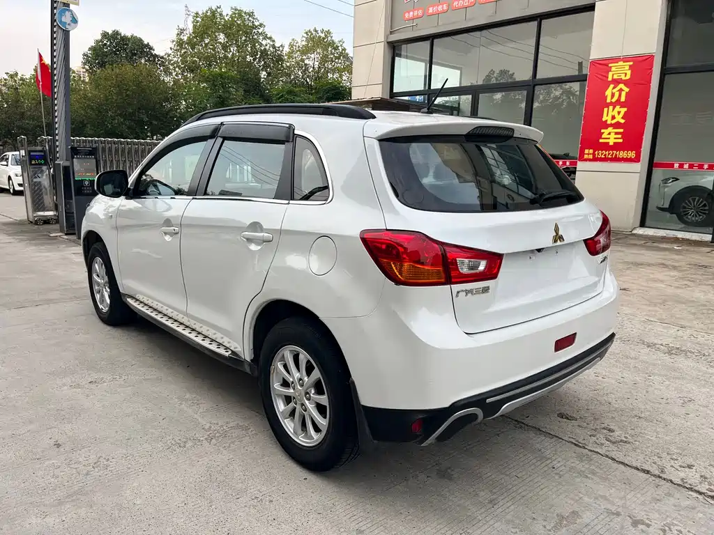Mitsubishi ASX — миниатюра 6