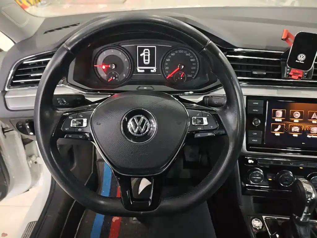 Volkswagen Lamando — миниатюра 11