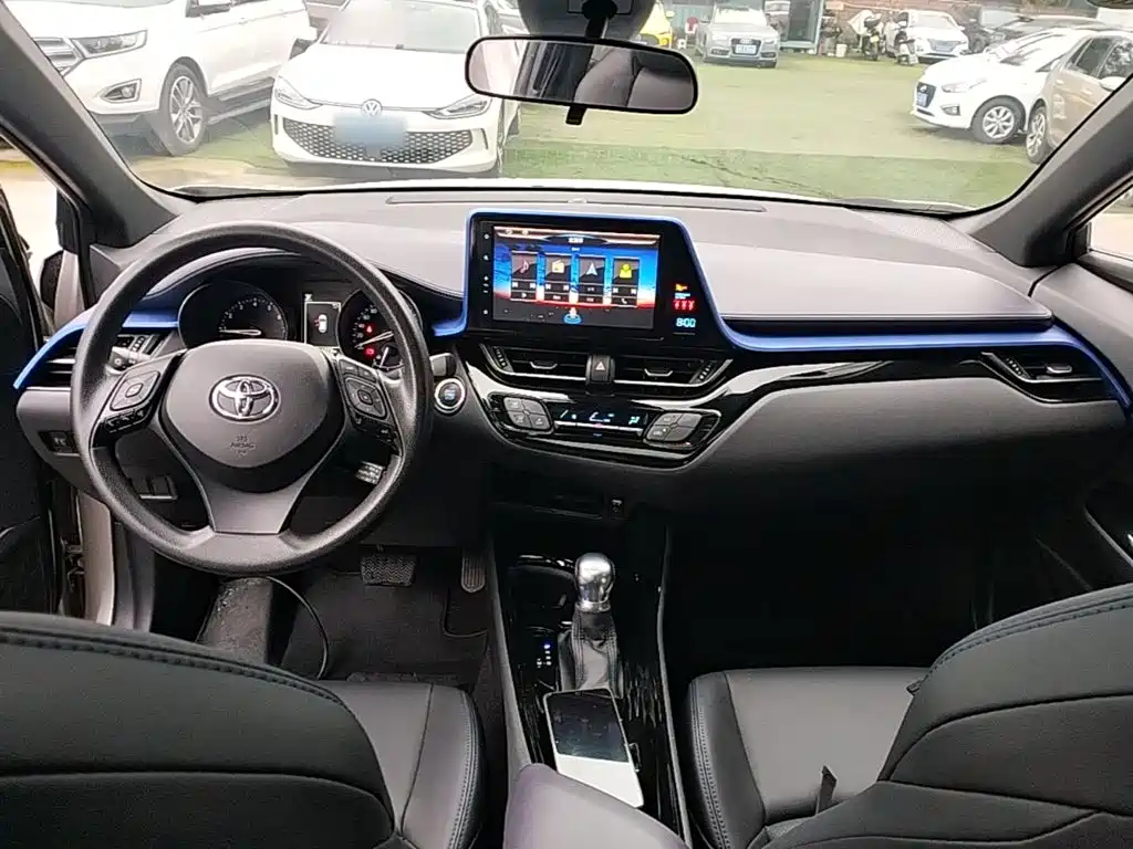 Toyota C-HR — миниатюра 10