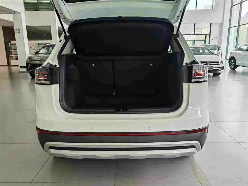 Volkswagen Tharu — миниатюра 12