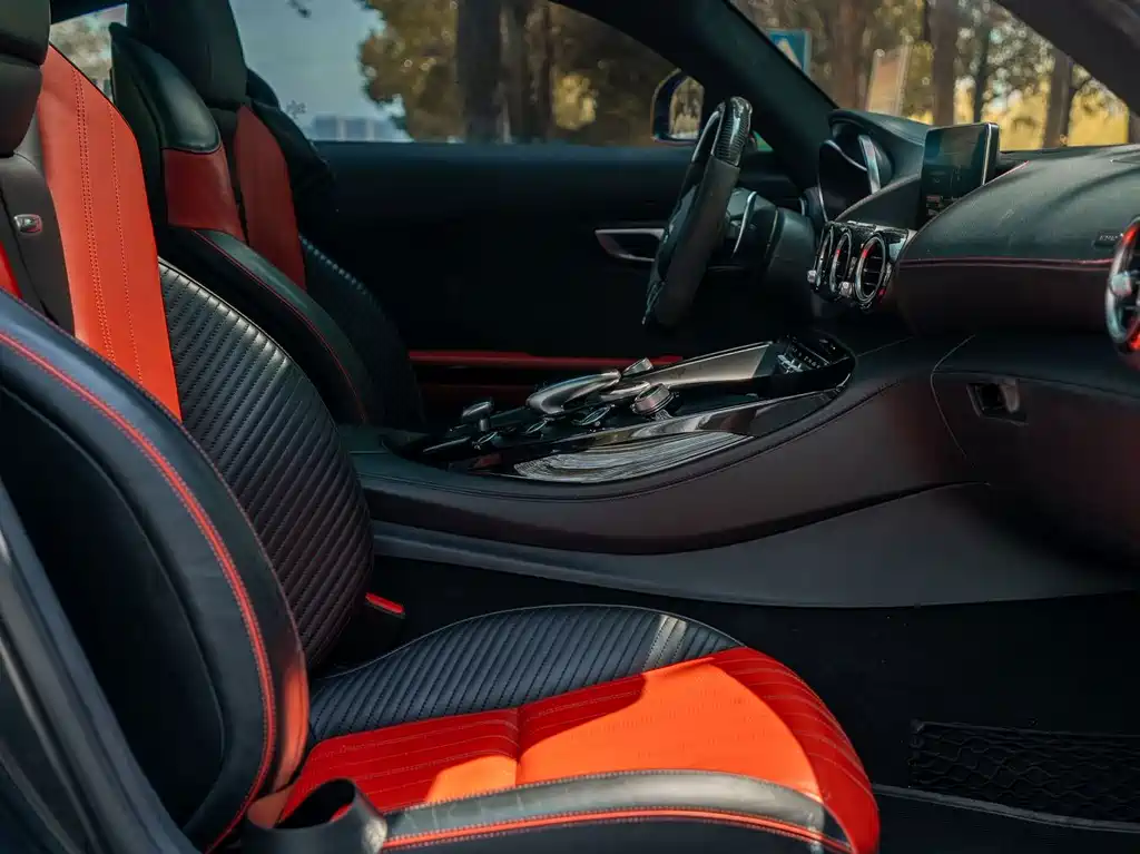Mercedes-Benz AMG GT — миниатюра 16