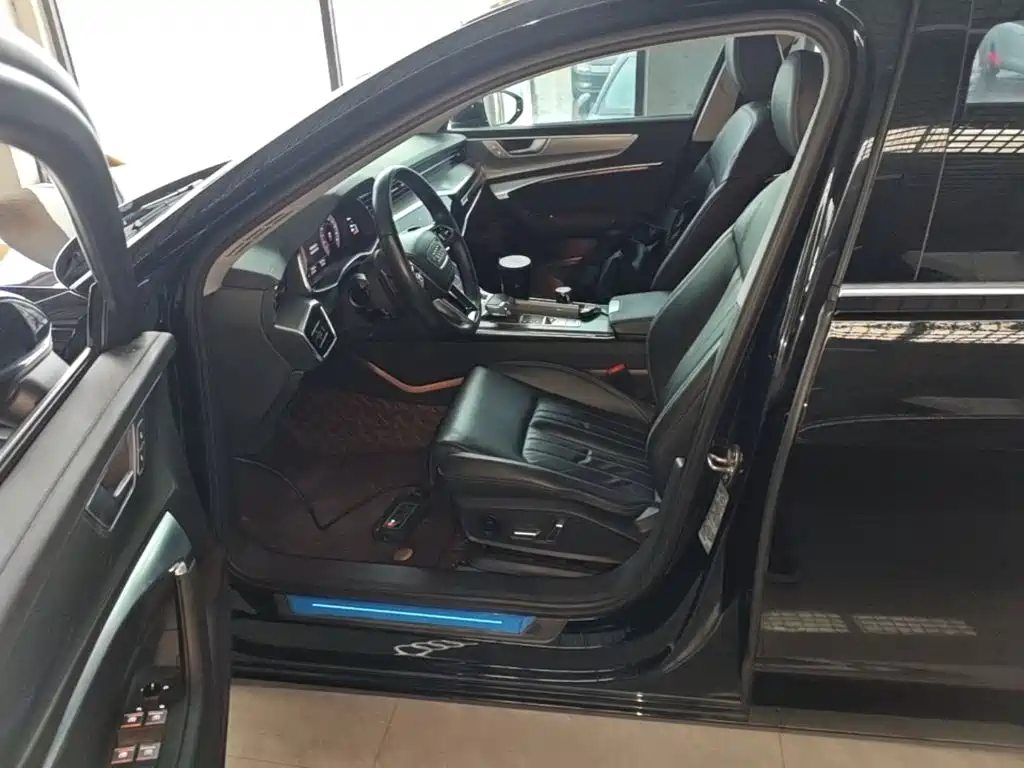 Audi A6L — миниатюра 15