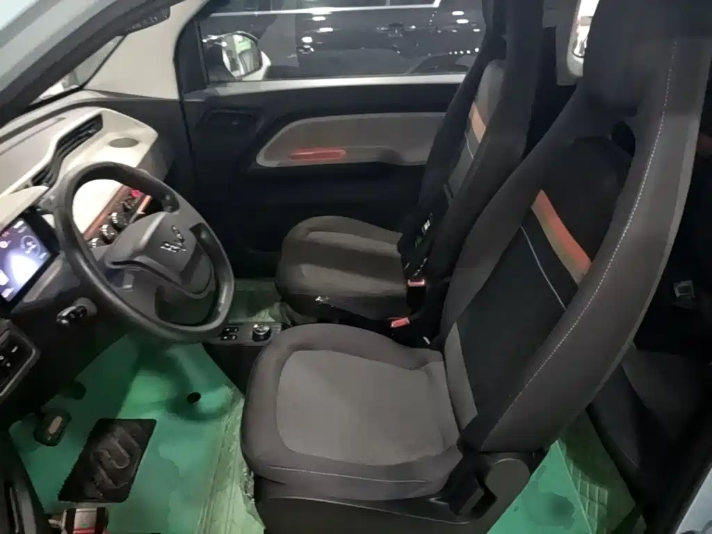 Wuling MINIEV — миниатюра 15