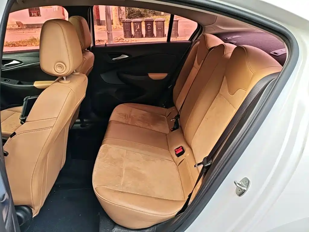 Buick Excelle — миниатюра 17
