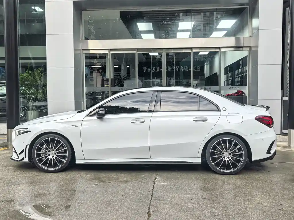 Mercedes-Benz A-Class AMG — миниатюра 8