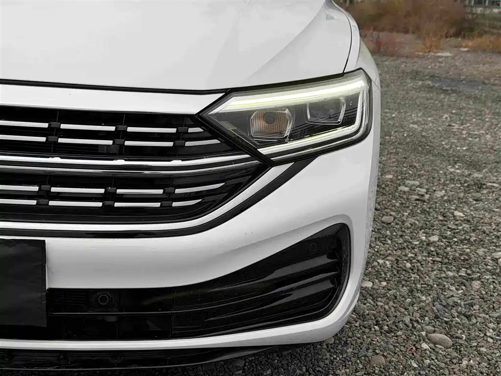 Volkswagen Sagitar — миниатюра 13