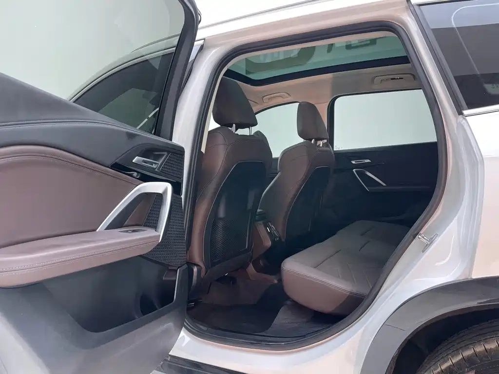 BMW X1 — миниатюра 20