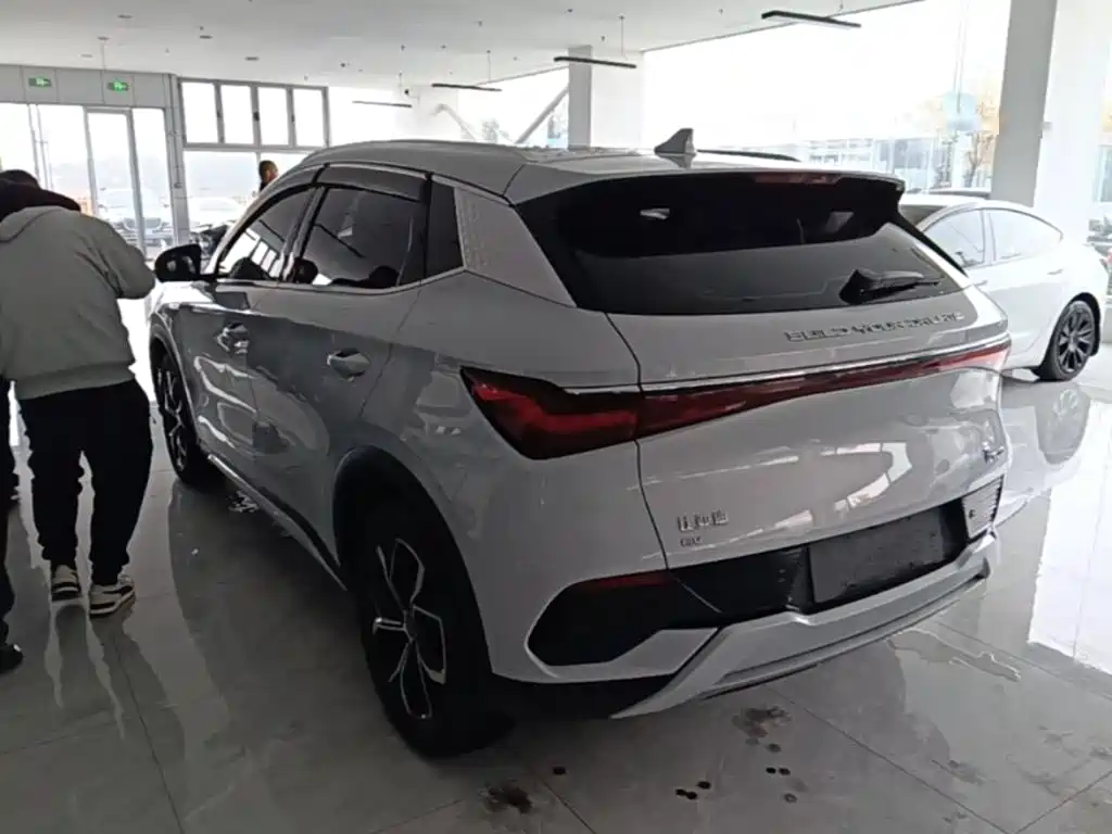 BYD Yuan Plus — миниатюра 5