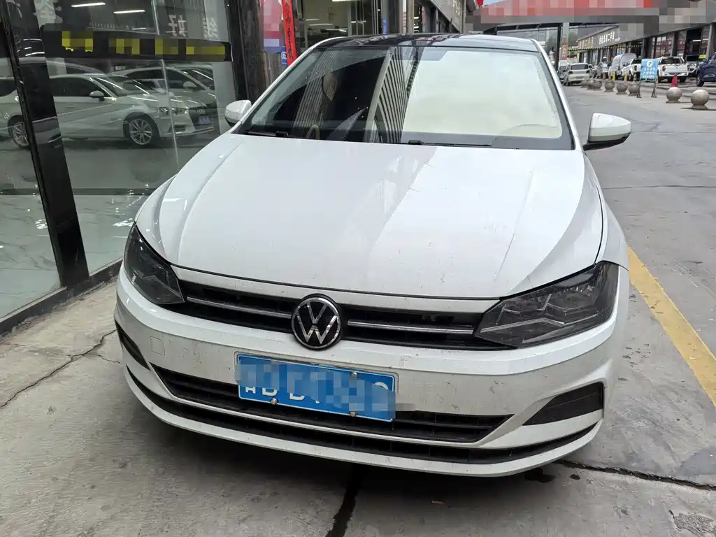 Volkswagen Polo — миниатюра 2