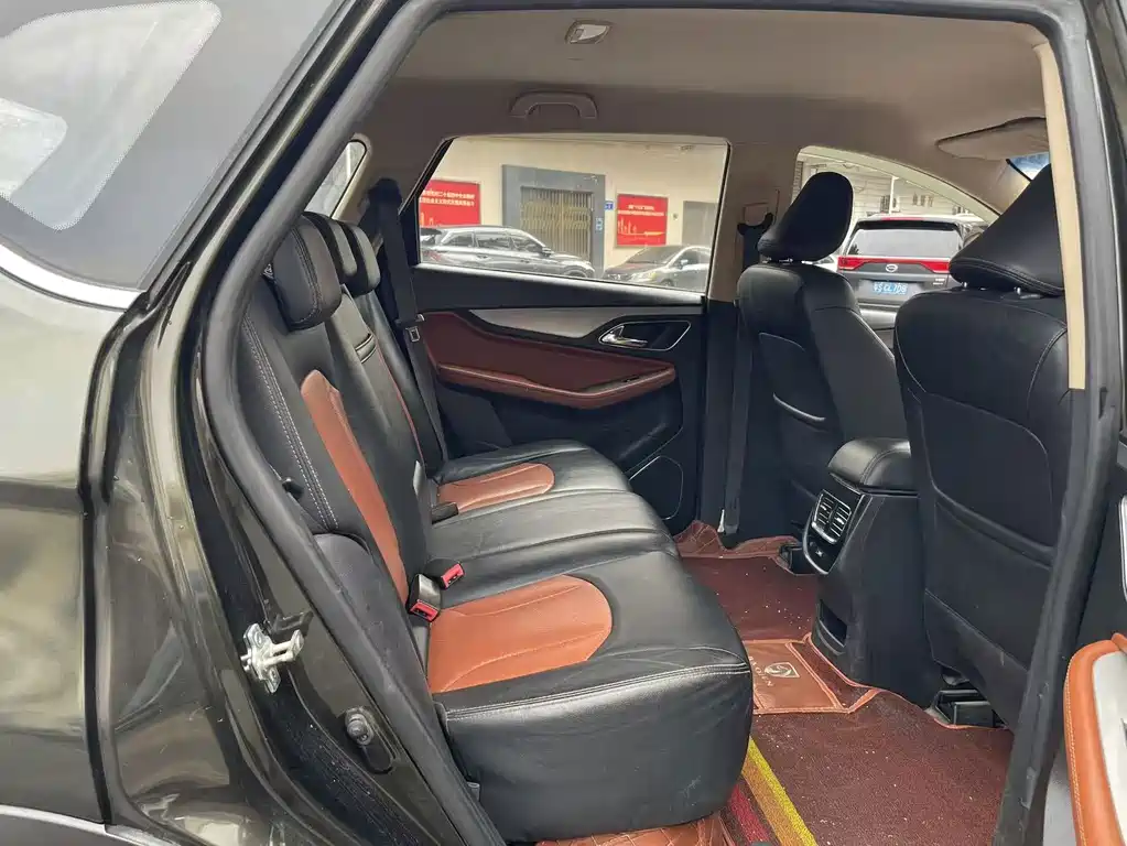 Baojun 560 — миниатюра 11