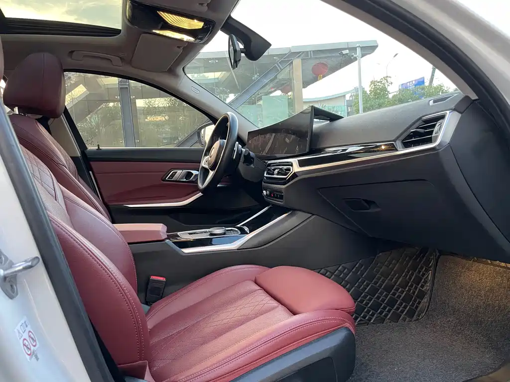 BMW 3 Series — миниатюра 15