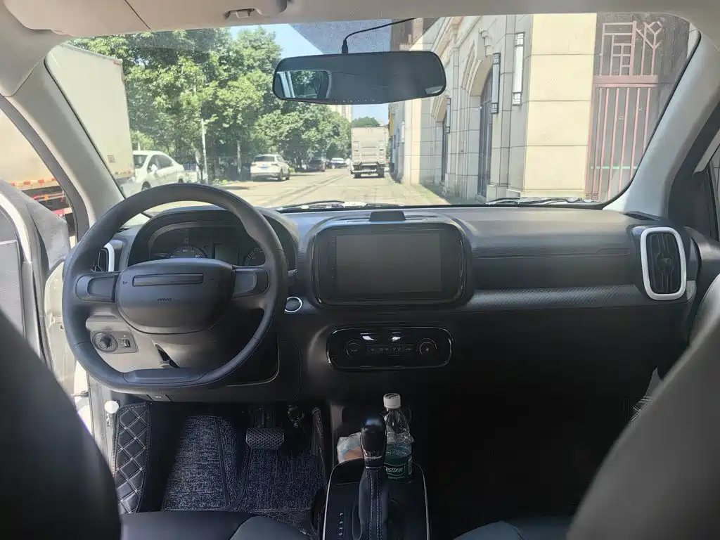 Roewe Clever 2022 311km