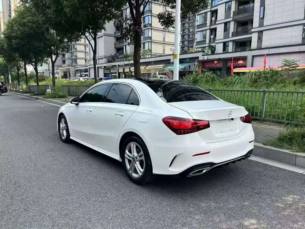 Mercedes-Benz A-Class — миниатюра 5