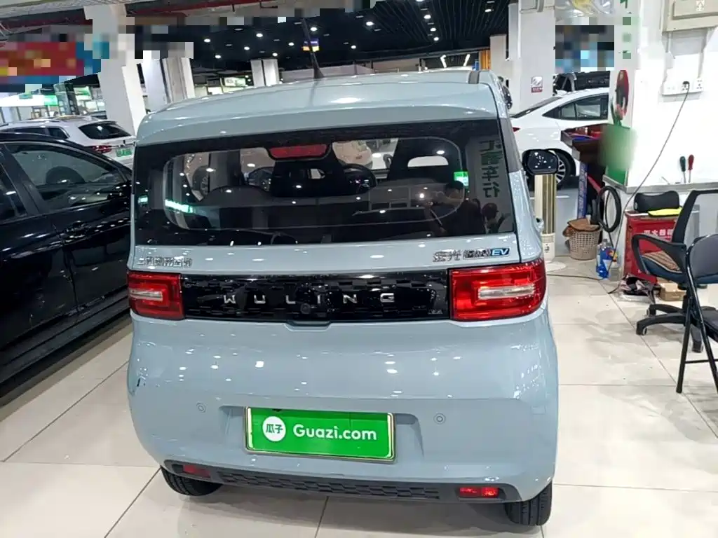 Wuling MINIEV — миниатюра 6