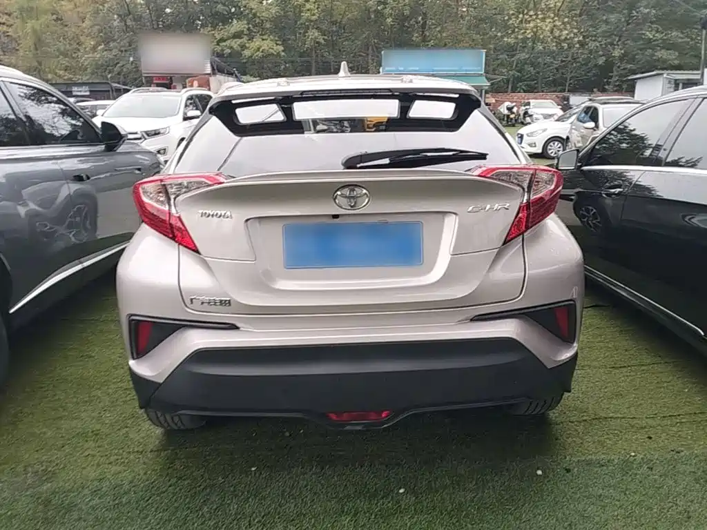Toyota C-HR — миниатюра 6