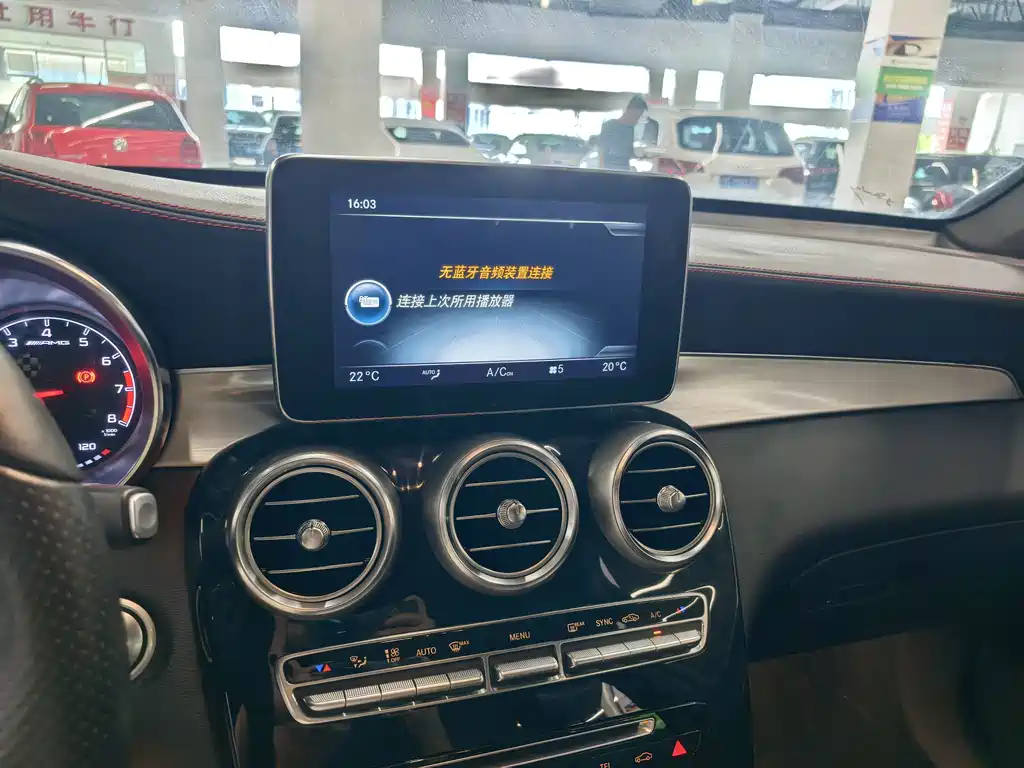 Mercedes-Benz GLC AMG — миниатюра 12