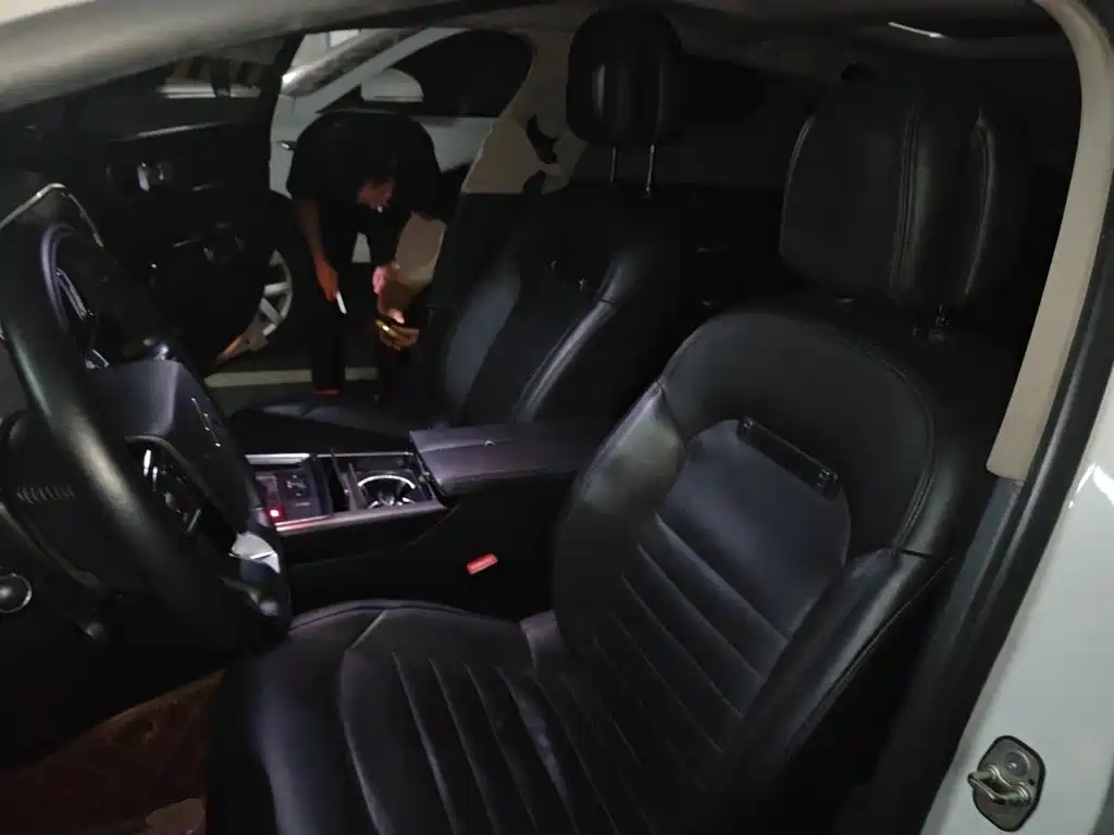 Citroen C6 — миниатюра 8