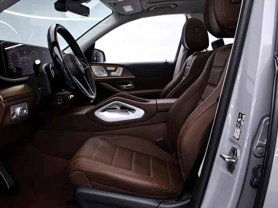 Mercedes-Benz GLS — миниатюра 14
